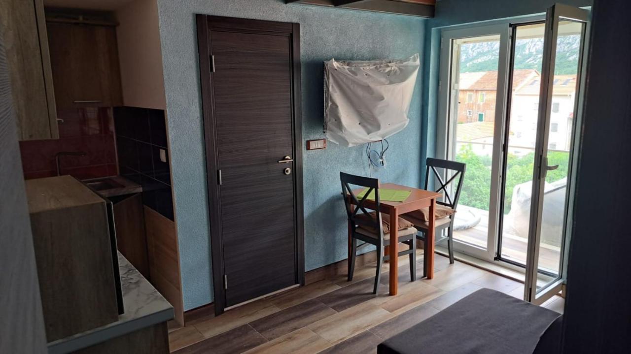 Apartments With Sea View In Prcanj Kotor Exteriör bild