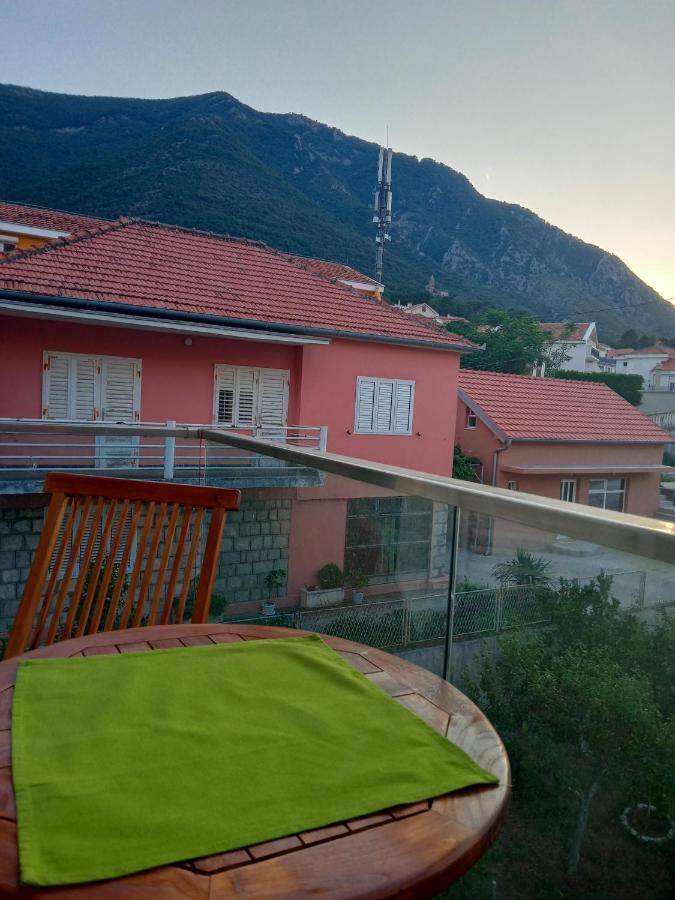 Apartments With Sea View In Prcanj Kotor Exteriör bild
