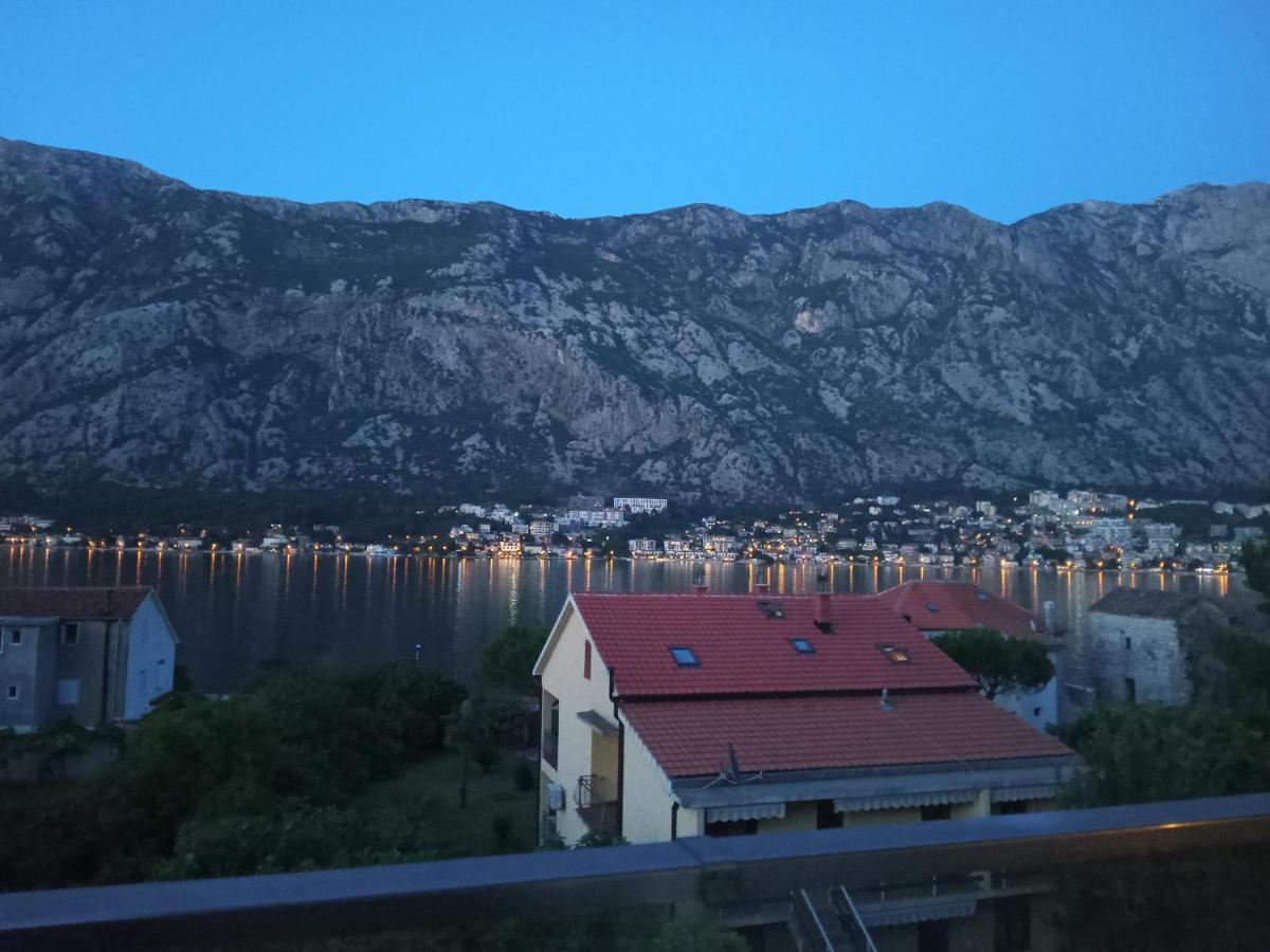 Apartments With Sea View In Prcanj Kotor Exteriör bild